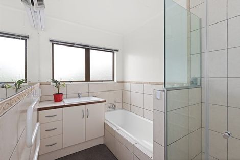 Photo of property in 8b Banff Place, Tamatea, Napier, 4112