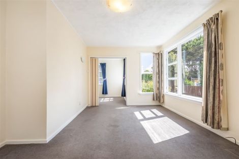 Photo of property in 361 Cambridge Terrace, Naenae, Lower Hutt, 5011