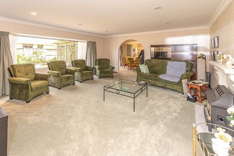 Photo of property in 10 Saint Helens Place, Tawhero, Whanganui, 4501