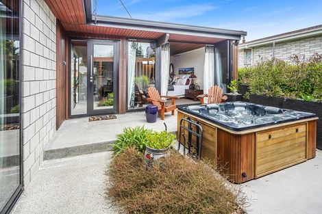 Photo of property in 21 Samuel Place, Queenwood, Hamilton, 3210