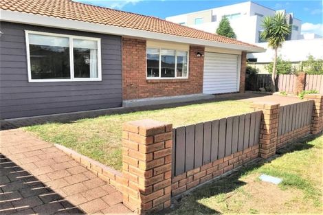 Photo of property in 37 Kulim Avenue, Otumoetai, Tauranga, 3110