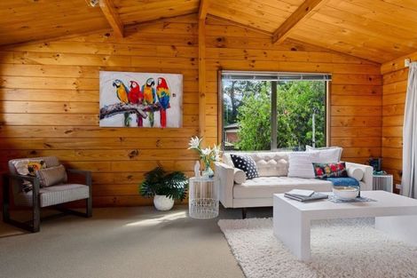 Photo of property in 156 Oaktree Avenue, Browns Bay, Auckland, 0630