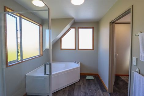 Photo of property in 35 Ashbury Avenue, Waimataitai, Timaru, 7910