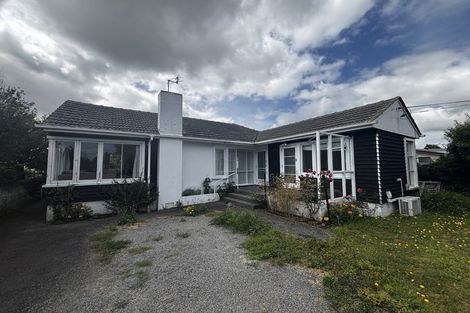 Photo of property in 10 Tainui Street, Welbourn, New Plymouth, 4312