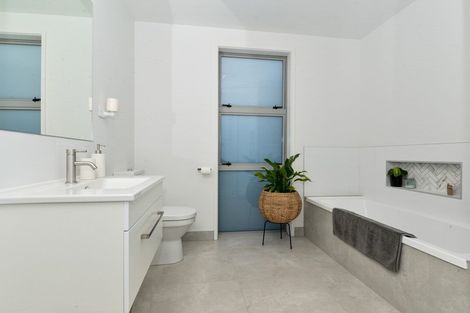 Photo of property in 4 Wyrall Way, Chartwell, Hamilton, 3210