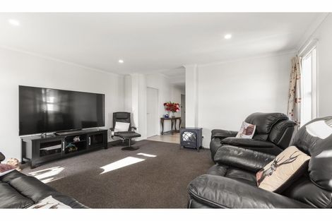 Photo of property in 4 Plescher Crescent, Leamington, Cambridge, 3432