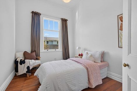 Photo of property in 6 Main Street, Greytown, 5712