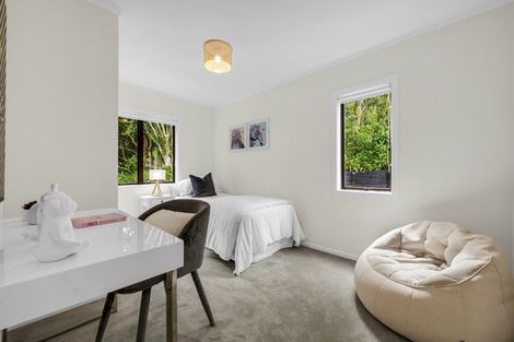 Photo of property in 24a Bert Wilson Place, Cockle Bay, Auckland, 2014