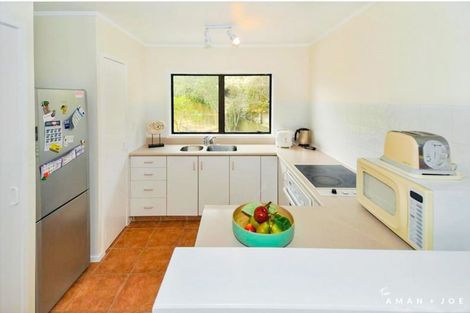 Photo of property in 69 Kennedy Avenue, Forrest Hill, Auckland, 0620