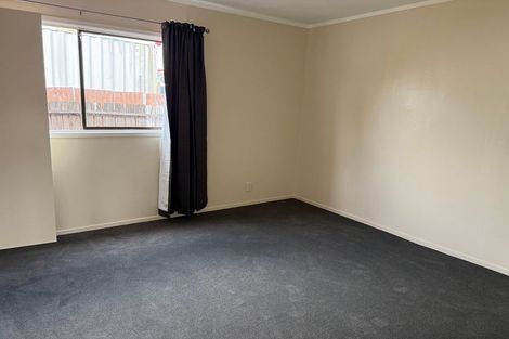 Photo of property in 223 Waitemata Drive, Ranui, Auckland, 0612