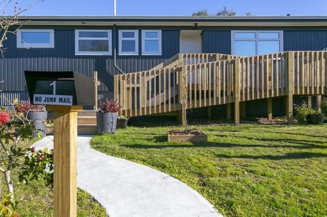 Photo of property in 1 Park Place, Richmond Heights, Taupo, 3330