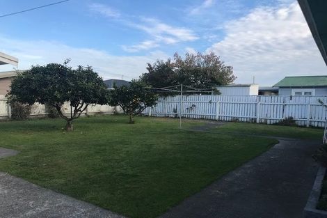 Photo of property in 1403 Warwick Place, Mayfair, Hastings, 4122