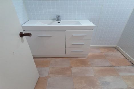 Photo of property in 17 Third Avenue, Avenues, Whangarei, 0110