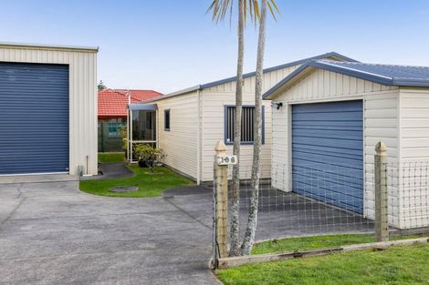 Photo of property in 106 Smart Road, Glen Avon, New Plymouth, 4312
