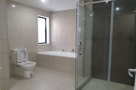 Photo of property in 50b Pinedale Place, Henderson, Auckland, 0610