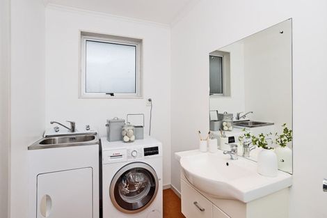 Photo of property in 2/12 Catherine Street, Windsor, Invercargill, 9810