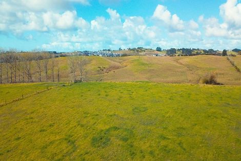 Photo of property in 46 Old Pine Valley Road, Dairy Flat, Silverdale, 0992