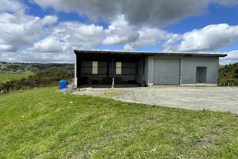 Photo of property in 357 Oneriri Road, Kaiwaka, 0573
