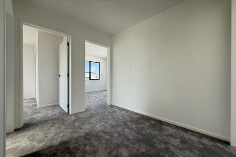 Photo of property in 33a Garadice Road, Rothesay Bay, Auckland, 0630