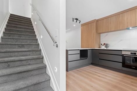 Photo of property in 7e Mildmay Road, Henderson, Auckland, 0610