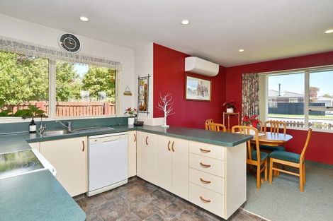 Photo of property in 52a Durham Street, Rangiora, 7400