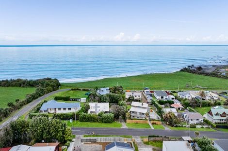 Photo of property in 3 Hira Street, Ohawe, Hawera, 4671