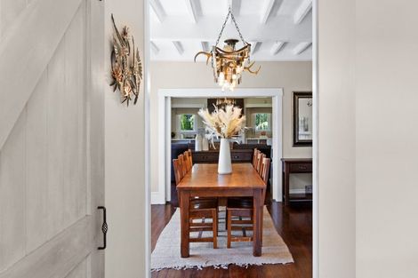 Photo of property in 305 Southland Road, Hastings, 4122