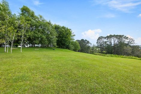 Photo of property in 16 Collings Drive, Lucas Heights, Albany, 0793