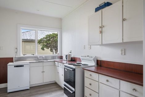 Photo of property in 21 Victoria Street, Foxton, 4814