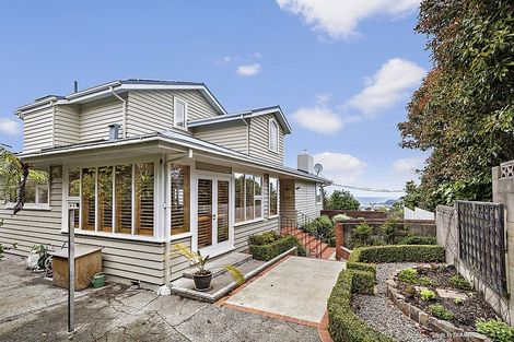 Photo of property in 50 Alexandra Road, Hataitai, Wellington, 6021