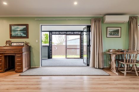 Photo of property in 79 Tyndall Street, Pahiatua, 4910