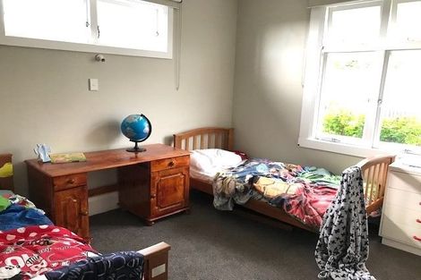 Photo of property in 28 Matenga Street, Waikanae, 5036