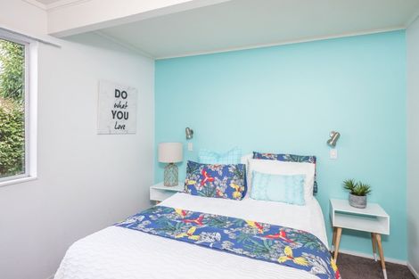 Photo of property in 11 Karaka Grove, Raumati Beach, Paraparaumu, 5032