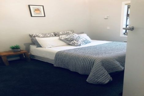 Photo of property in 10 Ngatitoa Street, Tawa, Wellington, 5028