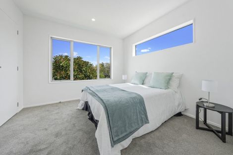 Photo of property in 298e Sunset Road, Windsor Park, Auckland, 0632