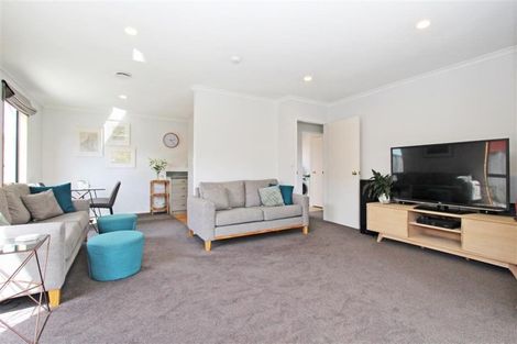 Photo of property in 15 Duffy Place, Stoke, Nelson, 7011