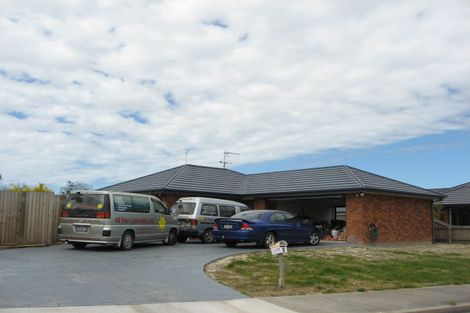 Photo of property in 8 Chamberlain Lane, Rangiora, 7400