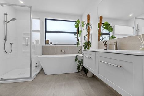 Photo of property in 107 Rangitahi Road, Raglan, 3225