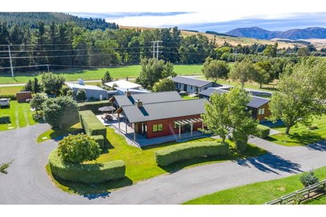 Photo of property in 4 Ryton Place, Lake Coleridge, 7572