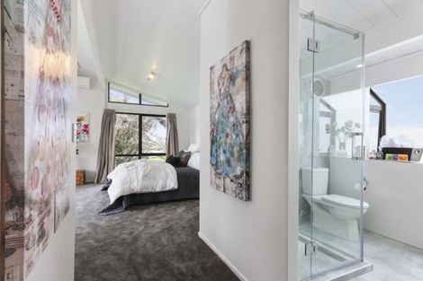 Photo of property in 2/203 Oakland Road, Karaka, Papakura, 2580