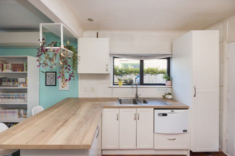Photo of property in 8 Dundas Road, Sanson, 4817