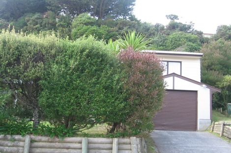 Photo of property in 11 Ruth Grove, Karori, Wellington, 6012