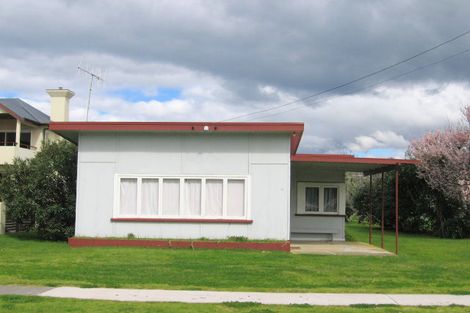 Photo of property in 515 Beach Road, Whangamata, 3620