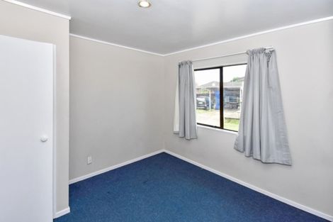 Photo of property in 1/3 Volta Place, Clendon Park, Auckland, 2103