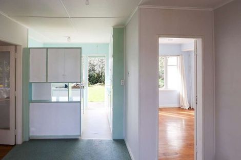 Photo of property in 10 Tainui Street, Welbourn, New Plymouth, 4312