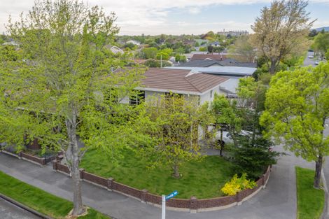 Photo of property in 28 Westmont Street, Ilam, Christchurch, 8041