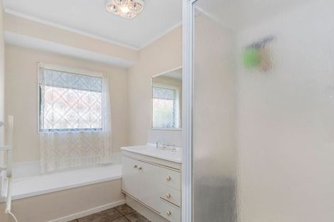 Photo of property in 111 Blake Boulevard, Papamoa Beach, Papamoa, 3118