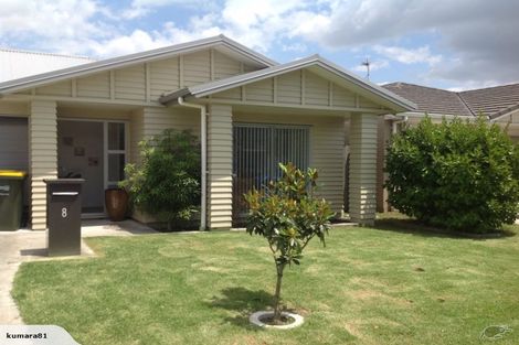 Photo of property in 8 Popokatea Drive, Takanini, 2112