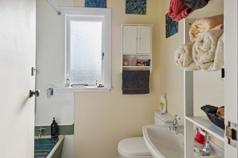 Photo of property in 25 Boulton Road, Levin, 5510