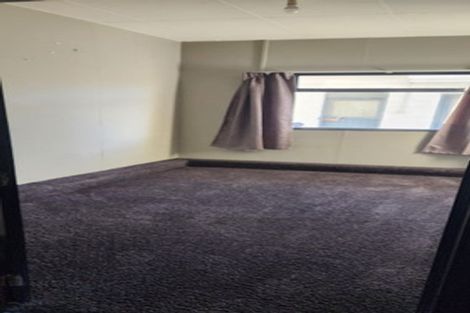 Photo of property in 66 Beauchamp Street, Tawa, Wellington, 5028